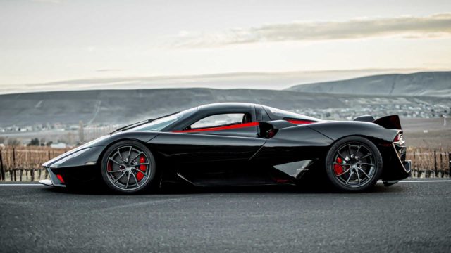 ssc-tuatara-production-model-finally-revealed-can-hit-well-over-300-mph_4